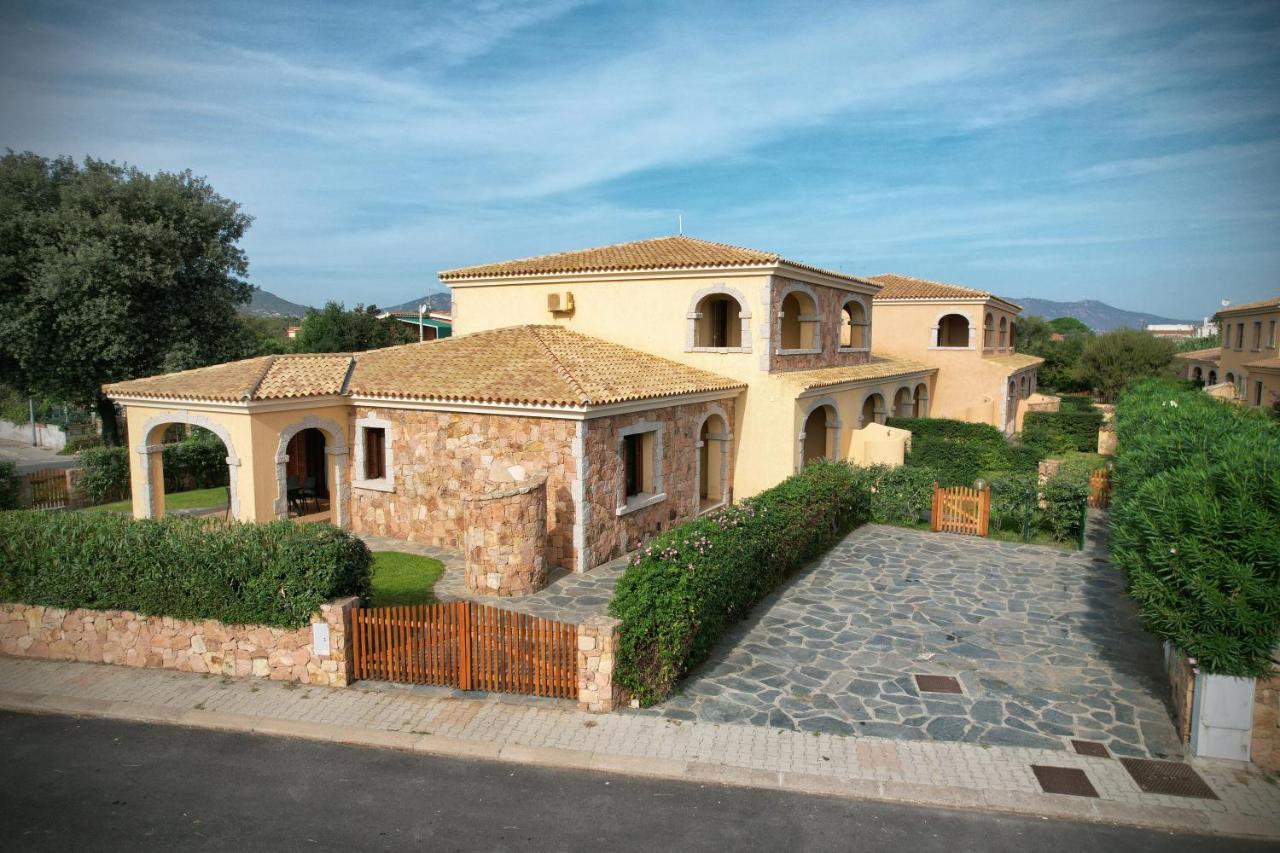 Ville Del Mar San Teodoro  Dış mekan fotoğraf